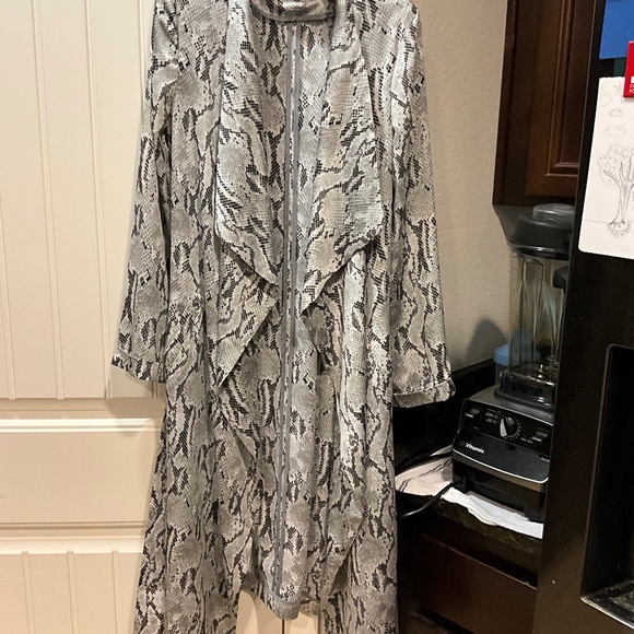Snake print cardigan/duster - Picture 1 of 9